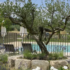 Aparthotel Domaine Du Mas Foucray, Les Baux-de-Provence